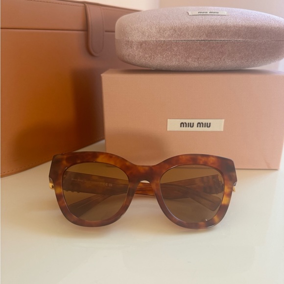 Miu Miu Women's MU01YS 51mm Sunglasses - Picture 2 of 2